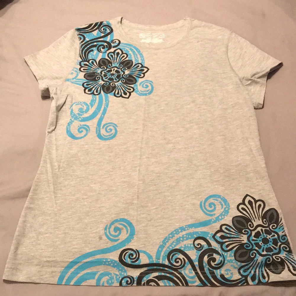 Gray Tek Gear workout T-shirt